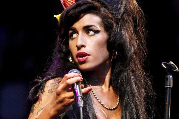Classic Albums - Amy Winehouse: Back To Black