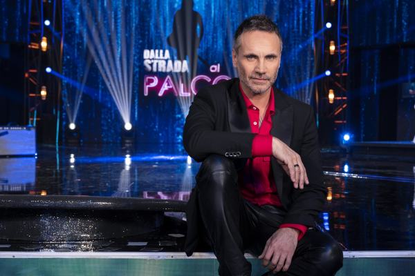 Dalla strada al palco