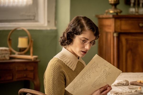 Il commissario Ricciardi