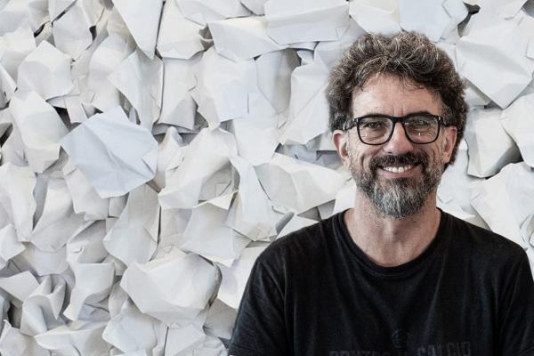 La gravità del superfluo - Daniele Sigalot