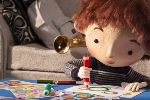 Lola e il pianoforte di rumori
