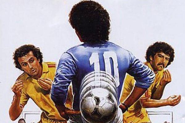 Mezzo destro e mezzo sinistro - 2 calciatori senza pallone