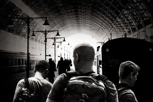 Ore 15:17 - Attacco al treno