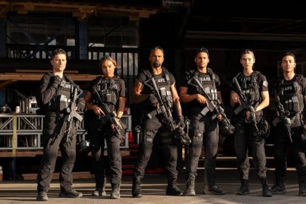 S.W.A.T. Exiles